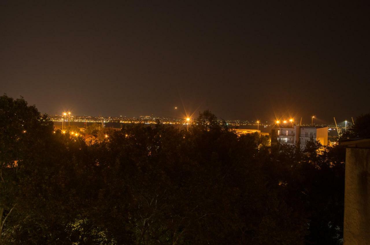 شقة Great View Luxury Living-Metro Station سالونيك المظهر الخارجي الصورة
